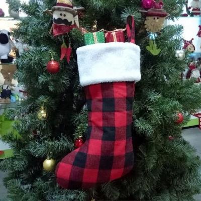 China Wholesale Hot Sale Christmas Decoration Christmas Gilf Bags Plaid Tartan Stocking For Door Hanging Decorations for sale