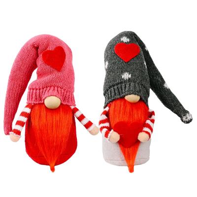 China New Eco-Friendly Valentine's Day Gift Faceless Gnome with Heart for Decorative Doll Children's Plush Toy Valentine's Day Decorations for sale