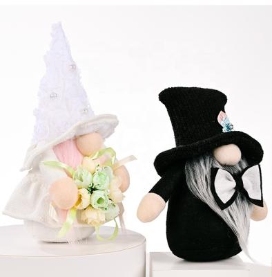 China Wedding Gnomes Eco-Friendly Decoration Valentine Gnomes Ornaments Faceless Doll Handmade Elf for Valentine Wedding Decorative for sale