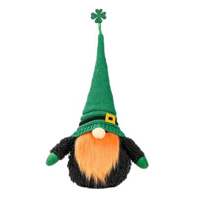 China Eco-friendly Green Leaf Dwarf Ornaments Irish Decoration Doll St. Patrick's Day Decorations Gnomes Festival Standing Gnomes for sale