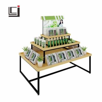 China Snack Shops Hot Selling Cosmetic Wholesale Factory Outlet Shelf Shop Picture Design Rack In Europe And America Display for sale