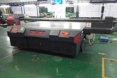 China Piezoelectric UV Flatbed Inkjet Printer Conform to ICC for Corrugated Plastic Sheet for sale