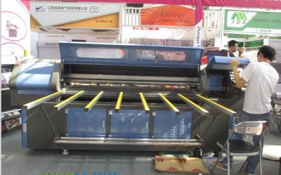 China Epson DX5 Flatbed Roll To Roll Digital Printing Machine For Photo Paper / Sheet Material for sale