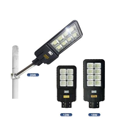 China High quality warehouse 300W 400W 500W solar led street light made in china for sale