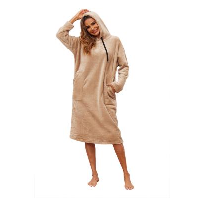 China Hot-selling solid color everyday casual hooded women's basic hooded pullover pajamas flannel viable winter warm homewear sweater à venda