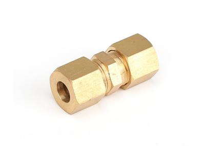 中国 Compression Tube Pipe Fitting Brass Straight Coupling OD Connector 販売のため