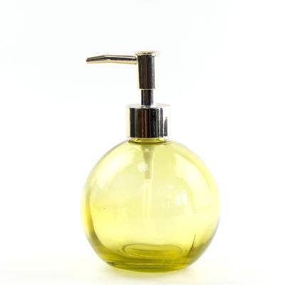 China High Quality 500ml Personal Care Soap Bottle Holder Shampoo Bottle Hotel Glass Dispenser Empty Hand Pump Lotion Bottles for sale