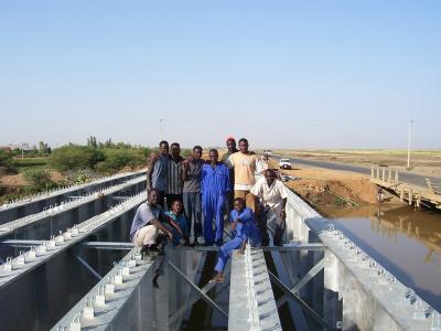 China Geprefabriceerde de Brug Zware Capaciteit van de Staalbalk met samengesteld brugdek Te koop