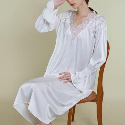 China Women's Romantic Summer Homewear Mint Green Lace Sexy Sheer Bride Nightgown QUICK DRY Nightgown Women's Sleepwear for sale