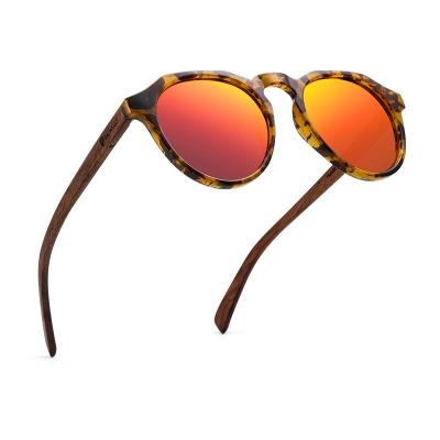 China New Fashion Sunglasses Wood Polarized Glasses Men And Women's Sunglasses Shape Leg Bamboo Sunglasses for sale