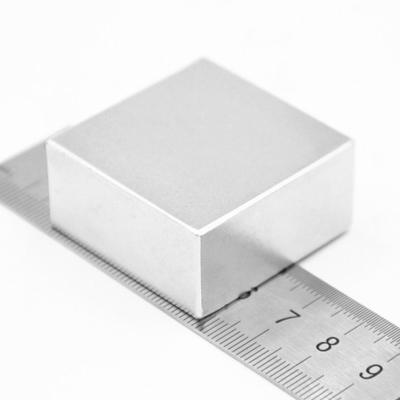 China Sintered Rare Earth Magnet Sample Powerful Permanent Magnetic Square Magnet 50*50*25 for sale