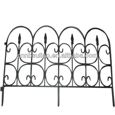 China Easily Assembled Black Decorative Plastic Garden Fence/Garden Edging Fence for sale