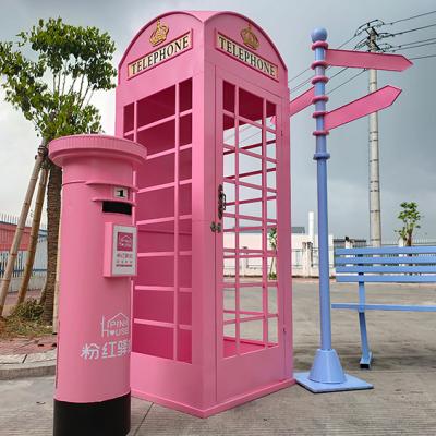 China Indoor Decorative Iron London Telephone Booth For Shopping Mall Decoration for sale