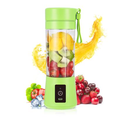 China Portable Factory Outdoor Hot Sale 6 Blades Blender Quality USB Rechargeable Fruit Juicer Blender for sale