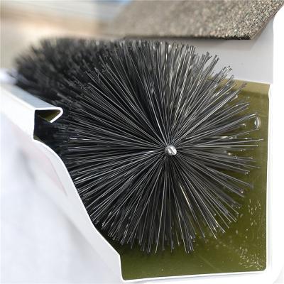 China Wholesale Viable Telescopic Hedgehog Gutter Brush for sale