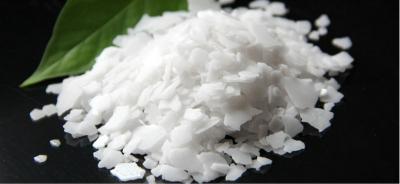 China High Purity Mining Chemicals Caustic Potash Potassium Hydroxide Flakes KOH zu verkaufen