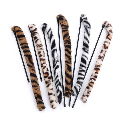 China 2021 Viable Boutique Custom Plastic Plush Leopard Print Tail Feather Puzzle Stick Interactive Cat Playing Toy Charmer Magic Wand for sale