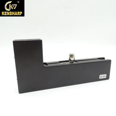 China Producer Clamp Fixed Hinge L Shape Patch Fitting for Tempered Glass Door en venta