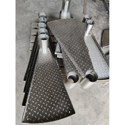 China Eclectic Galvanized Mill Steel Step Matt Black Staircase Tread Powder Coated for sale