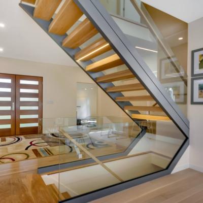 China Modern American Modern Construction Standard Steel Staircase With Wood Treads for sale