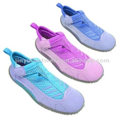 China New Style Casual Lightweight Custom Women TPR Fashion Shoes Mesh Running Shoes For Men for sale