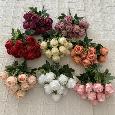 China Hot Sale Wholesale 12 Heads Beautiful Colorful Wedding Decorations Blush Rose Bouquet Artificial rose for sale