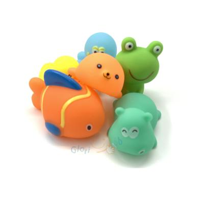 China Eco-friendly Material Set of 6 PCS Duck Octopus Frog Hippo Clownfish Toddler Dolphin Bath Toys Sea Animals Squirter Toys for sale