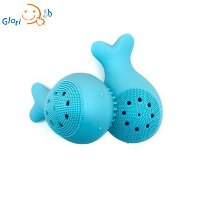 China EXFOLIATE Latest Pattern Cute Fish Shape Silicone Sponge Baby Bath Brush For Hair And Body for sale