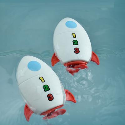 China Bath Toy Baby Bath Toys Rocket Set Wind-up Mini Space Rocket Toy for sale