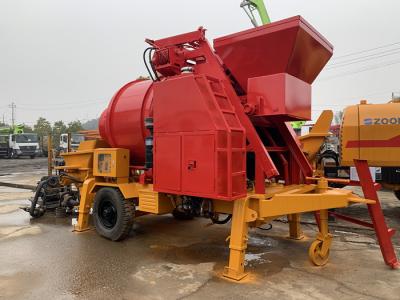 China 62KW de zelfmachine van de Ladings Concrete Mixer, Mini Portable Concrete Mixer Pump Te koop