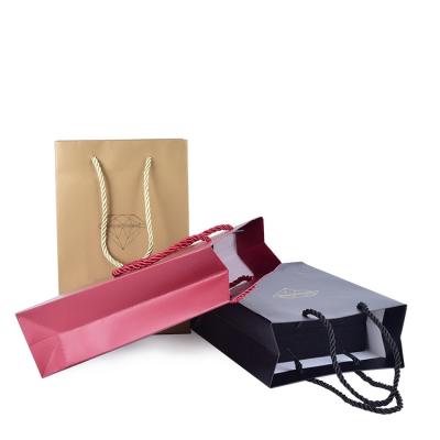 China China Factory Recyclable Gift Bags Jewelry Box Logo Paper Bags And Paper Bag for sale