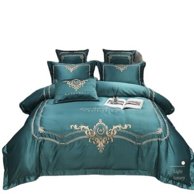 China Disposable LUXURY EDGE EUROPEAN STYLE GREEN EMBROIDERED SILK COTTON BEDDING SETS QUILTED COVER for sale