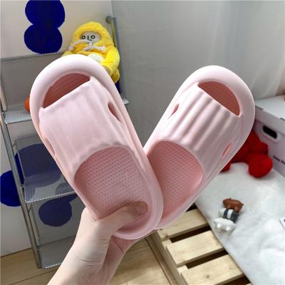 China Super Soft 100% Real Eva Children's Slippers Indoor Super Lightweight Hot Selling yeezy Baby Slides Baby Kids Slippers for sale