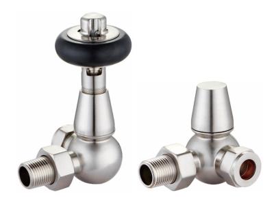 China Classic Traditional Radiator Valves Chrome Corner Type 1/2 Inches For 15mm Copper Pipe for sale