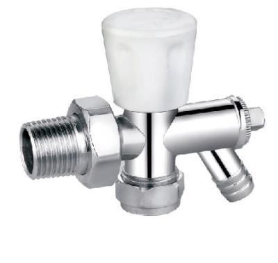 China Manual Chrome Angled Traditional Radiator Valves Radiator Valve 15mmx1/2'' for sale