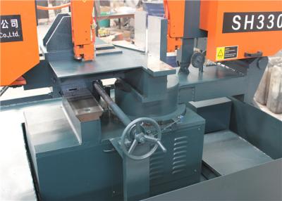 China SH330 besnoeiingsdiameter 300mm Cnc Hydraulische Lintzaagmachine Te koop