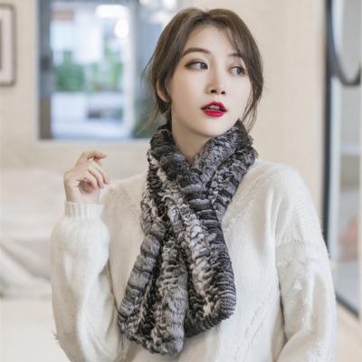 China Long Neck Scarf Women Knitted Chinchilla Scarf by High Quality Real Warm Scarf for sale