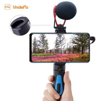 China PORTABLE Mini Phone Combined Set Tripod Vlogging Portable Tripod Holder Removable Phone Clip for sale