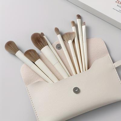 China Smudge Brush Smudge Brush 10 Soft Loose Powder Makeup Brush Set With Bag Facial Foundation Powder Eye Shadow Eyebrow Highlight Beauty Tool for sale