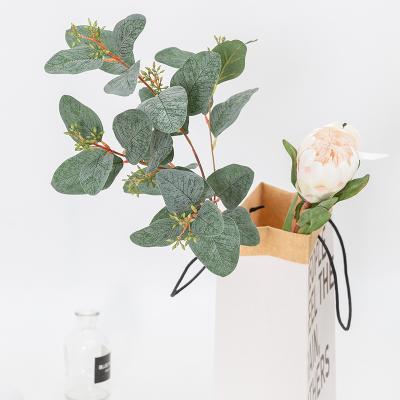 China BinRui Indoor Outdoor Decoration Artificial Flower Dutch Eucalyptus With Fruit Bouquet DIY For Office Decorative Decor Home Wedding Vantage Style for sale