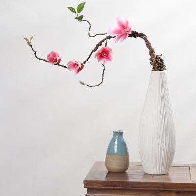 China Chinese Style Decoraive BinRui Artificial Flower Magnolia Branches Decor Office Party New Year Home Decoration Furniture Dead Decoration for sale