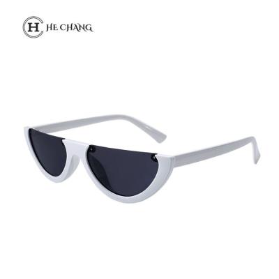 China 2021 New Design HeChang OEM Sunglasses Latest Fashion Sunglasses Frame Factory Direct Selling In China Women for sale