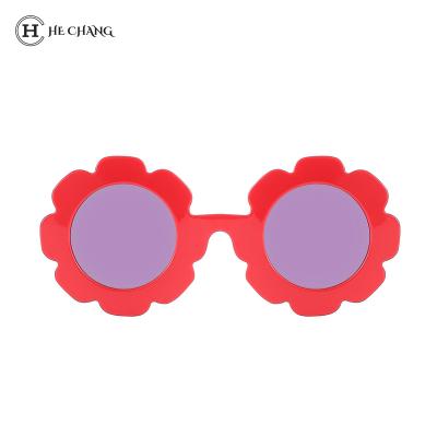 China Kids Sunglasses HeChang OEM Sunglasses Shape Kids UV400 Glass Red Flowers Shape Shades Gradient Part Protect Eyes Eyewear Girls Kids for sale