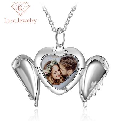 China Romantic Couples Jewelry 925 Sterling Silver Jewelry Photo Customized Link Chain Heart Pendant Necklace With Angel Wings for sale