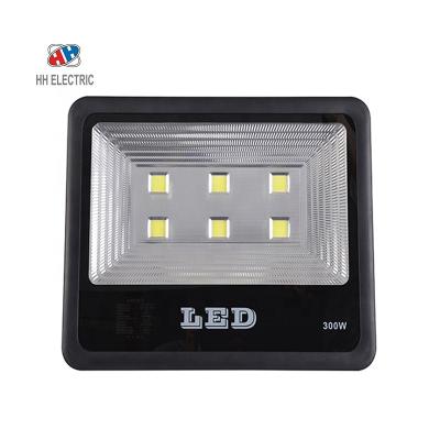 China WAREHOUSE/OFFICE/HOTEL/ETC factory price led flood light with matrix IP65 IP66 10W 20W 30W 50W 100W 150W 200W 300W COB lighting outdoor lamp for sale