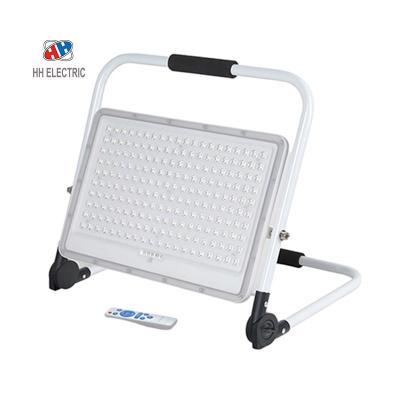 China Hot Selling Portable Led Flood Light IP65 IP66 150W 200W WAREHOUSE/OFFICE/HOTEL/ETC Rechargeable Camping Fishing Outdoor Emergency SMD Lighting Lamp for sale