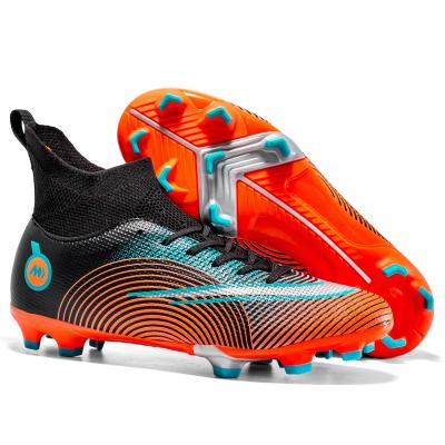 China Cristiano Ronaldo Higher AG Protective Breathable Non-slip Wear-resistant Men's Soccer Shoes Nails Artificial Turf Teenage Students Training Shoes Boys for sale