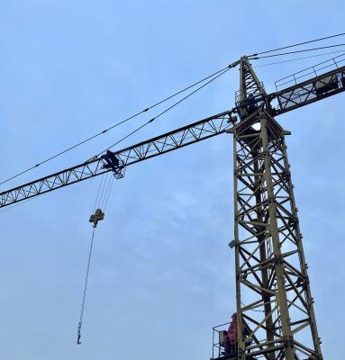 China Cranes de torre com cabeça de martelo de jato 6 toneladas à venda