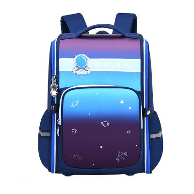 China Newly designed waterproof gradient color primary school schoolbag, lightweight, waterproof, large capacity children's backpack for sale