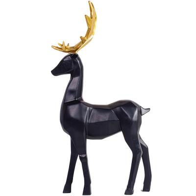 China Minimalist simple and light luxury resin open ornaments Nordic creative indoor TV cabinet origami deer home TV cabinet decorative ornaments for sale